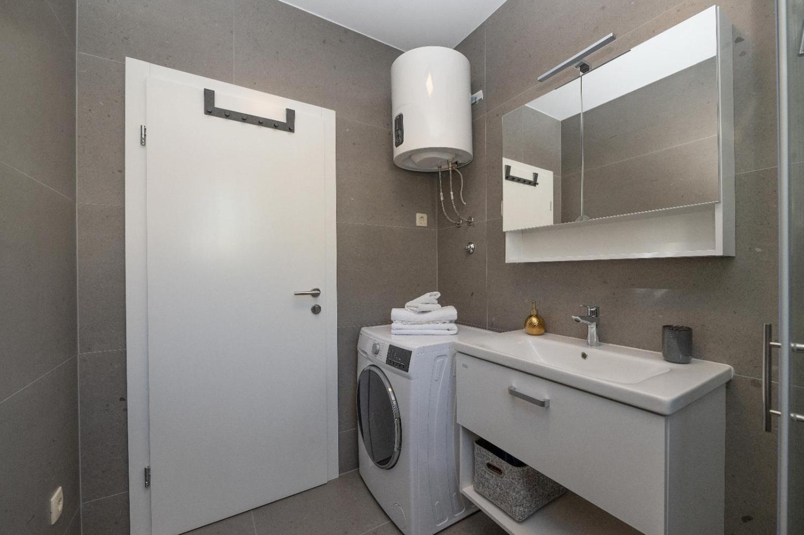 Apartment Filou Makarska Ngoại thất bức ảnh